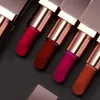 Lippenstift Charmacy Matte Langlebig leicht zu tragen natürliche rote Samtlippenstabfärbungsempfindlichkeit Frauen Schönheit Kosmetik 230816