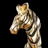 Dekorativa föremål Figurer Golden Zebra Craft Sculpture Harts Simulation Animal Statue Horse Figur Hemtillbehör 230816