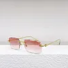Lunettes de soleil pour hommes et femmes concepteurs 00701 Style Anti-ultraviolet rétro lunettes de lunettes aléatoires