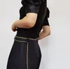 Letra de correia em corrente de metal cinturões femininas moda vrsátil luz de luxo na cintura cintur