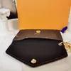 Designer Letter Wallet Keychain Keyring Fashion Purse Pendant Car Chain Charm Brown Flower Mini Bag Trinket Gifts Accessories no box
