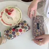 Kosmetische Taschen Frische Blumendruck Frauen Bag Reißverschluss Lippenstifte Pinsel Make -up -Beutel Student Corduroy Vintage Artistic Bleistift Gehäuse