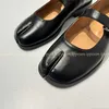 Chaussures habillées ippeum Tabi Flats Toe Toe Black Le cuir Loafer Mary Jane Brown Taille 40 Tabi Shoes Femme HKD230817