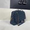 Dżinsowe projektanci niebieskie torby na ramię najwyższej jakości kobieta moda torebki Messenger Crossbody Ladies Gold Chain Sprzęgła torebka