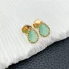 Charm Classic Crystal Droplet Earrings for Luxury Charms Colorful Ear Studsファッションジュエリーパーティーギフト230817