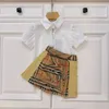 Дизайнерская детская одежда Детская футболка для девочек-платье для девочек-платья с плиссированной футболкой с короткими рукавами и плиссированной плиссированной юбкой 224 июня