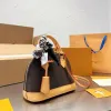 럭셔리 디자이너 엠보싱 가방 앨마 쉘 가방 여성 핸드백 가죽 가방 패션 크로스 바디 가방 남성 핸드백 G23082110Z-20