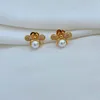 Stud Real 18K Gold Plated Pearl Bee Flowers Candy Earrings Jewelry Letter Wedding Gift Factory Partihandel med gratis dammväska