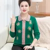 Swetry kobiet w średnim wieku Sweter Sweter Modna Lapel Spring Autumn Knitted Pullower Casual Female Tops 5xl E530