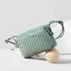 Hobo 2023 New Woven Leather Bag Women'sMessengerBag Mini汎用テクスチャーソフトレザーショルダーバッグHKD230817