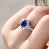 Anneaux de groupe Huitan Série bleu foncé charms Femme Rings Fimeurs de luxe Party de fiançailles pour la mariée Brillain Brillaint Cubic Zircon Ring J230817