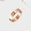 Uoql Ring Love Designer Designer Diamond Titanium en acier en or plaqué or FADAGNE Or / argent / rose en argent / rose; Magasin / 21621802