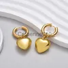 Charm Nytt rostfritt stål Hoop Heart Pendant Earrings For Women Statement Solid Circel Gold Silver Black Color örhängen smycken gåva J230817