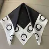 Halsdukar Spring Princess Silk Scarf Luxury Goddess Scarves European Brand Shawl Fashion Versatile Hair Band Exquisite Design Youth Accessories Z230818