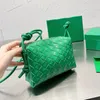 Womens Cross Body Designer Bags Mini منسوجة حقيبة منسوجة سيدة أزياء محفظة فاخرة حلقة كلاسيكية الكروشيه الكروشيه