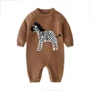 Rompers Baby Rompers Autumn Brown Long Sleeve Born Boys Girls Speeds quittuits Beletuits Winter With Studller Whithits Wear 230816