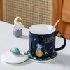 La última taza de café personalizada Planet de 12,2 oz con tapa, muchas opciones de estilo, admite personalización de cualquier logotipo