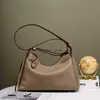 Hobo 2023 Nouvelles femmes Sac à bandoulières décontractés Sac fourre-tout en cuir authentique sacs de messager de haute qualité Femelle Soft Simple Handbag Khaki HKD230817