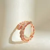 Anelli a fascia per gioielli di lusso Bracciale a forma di serpente in oro rosa Bracciale da donna regolabile Tesoro Home Anello in argento con diamanti pieni come regalo per la fidanzata 2twc