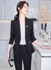 Twee stuk broek voor dames Solid Color Slim Fit Pant Suit vrouwelijk formeel Blazer Jacket en broeker 2 Set voor kantoor dames werkkleding kleding