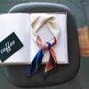 Szaliki Szaliki luksusowy satynowy satynowy satynowy fryzura kwadratowa drukowana chustka na głowę 70 70 cm profesjonalne akcesoria projektant ScarfScarves Z230819