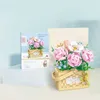 Blokkeert zonnebloem rozenbloemmand met lichte plant mini -bouwstenen speelgoed desktop decoratie volwassen romantisch cadeau kinderen vakantiegeschenken r230817