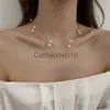 Подвесные ожерелья Retro Light Luxury Double Clavicle Chain Ожерелье для женщин Акриловое пресс -имитация жемчужина Кокер золотой цвет элегантные украшения J230817