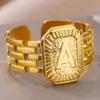 Anelli di banda Anelli iniziali per gli accessori per gioielli in acciaio inossidabile femminile 18K Gold Plodato in rilievo 26 lettere A-Z Open Coppia Ring J230817