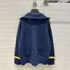 Frauenpullover Herbst Fashion Navy Stil Salior -Kragen Langarm Langarm Elektroschulen Goldknopf Doppelte Taschen Loose Cashmere Strick -Pullover Pullover