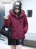 Damskie puch Parkas Meilly Dolphin Fashion Fasher Kurtka damska zimowa kurtka z krótkim rękawem bawełniana kurtka fartucha z kapturem jesienna zima odzież damska kurtka Z230817