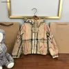 designer huva jacka högkvalitativa babykläder storlek 100-160 cm khaki check design barn outwear coat mode barn kappa juni12