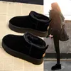 Laarzen winter vrouwen korte pluche warme sneeuwschoenen casual schoenen 2023 Nieuwe suede fur chelsea enkel laarzen flats platform dames schoenen botas t230817