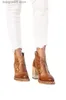 Botas Botas do tornozelo 2023 Sapatos de couro baixo salto baixo Cool britânico Design bordado Botas curtas macias Party Woman Footwear