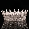 Свадебные ювелирные украшения барокко круглый свадебной коронный свадебный конкурс Crystal Tiaras Crown Liting Headpieces для королев и короля 230816
