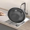 Pannor trähandtag wok rostfritt stål nonstick stekpanna äggpannkakor biff gas induktion non stick kastrull panelas matlagning köksredskap