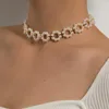 Ketten runden Blumenperlen CHOKER Kreative Schlüsselbeutel Kette Einfache Halsketten für Frauen Party Hochzeit Schmuck Geschenk gute Wahl