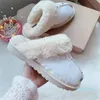 2023 femmes hommes Brown Flower Slippers Lady Kids Childer Boots Light and Warm