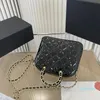 2023-Luxury Designer Schulter der Frauen Handtasche Leder Bag Crossbody Tasche berühmtes geometrisches Design kleines Schwarz