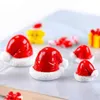 Tiny Resin Kerstmis hoed Garden Decoraties Miniatuur Fairy Gardening Accessoire Decoratie Decoratie Dollhouse Moss Terrarium ornamenten Mini Cadeau