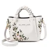 Hobo -Weave -Griff Blumen PU Leder Stickerei Frauen Handtaschen Marke Modedesigner Ladies Bag Schulter weiße weibliche Handtaschen HKD230817