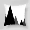 Case Pillow Nordic Minimalistyczna geometryczna czarno -biała poliestrowa osłona poduszki do domu na salon sofa dekoracja samochodu 45x45cm HKD230817