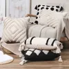 Kuddfodral Boho Style Tufted Throw Cover med Tassel Cushion Covers Fall för hemmet sovrum vardagsrum soffa soffa leveranser hkd230817