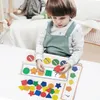 Giocattoli sportivi per bambini Montessori Geometry Aids Aids Riconoscimento del colore in legno Streccioso Sociere Materiale per i bambini 230816