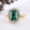 Pierścienie zespołowe Huitan geometryczne kwadratowe zielone zielone sześcienne pierścionki z cyrkonią dla kobiet złoto kolor luksusowy modny zaręczyny