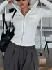 Sweats à capuche pour femmes Sweatshirts y2k Esthétique Femmes Zip Up Manches longues Blanc Sweat-shirt minimaliste avec poches Sweat à capuche basique Tendance Streetwear 230817