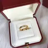 K0 Anel de amor para mulher designer homem diamante diamante fino prata manchada 18k t0p qualidade reproduções oficiais de estilo clássico estilo jóias de luxo de luxo presente 017