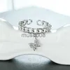 Bant halkaları modaya uygun kadın beyaz kristal takılar gül altın gümüş renkli alyans kadınlar için sevimli kelebek açık kolye nişan yüzüğü j230817