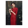 Etnische kleding 2023 Chinese wijn Red Cheongsam Vrouwen huwelijksavondjurk halve mouw vrouwelijke slanke bruidsjurken