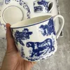 Mugs Nordic Design Bone Porcelain Coffee Cups Vintage Ceramic Onglazed Advanced Tea and Saucers sätter lyxgåvor 230817