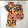 Pantaloni da donna a due pezzi all'inizio dell'autunno Stampa laterale Craft Craft Top Wide Elastic Design Fashion Fashion 230817